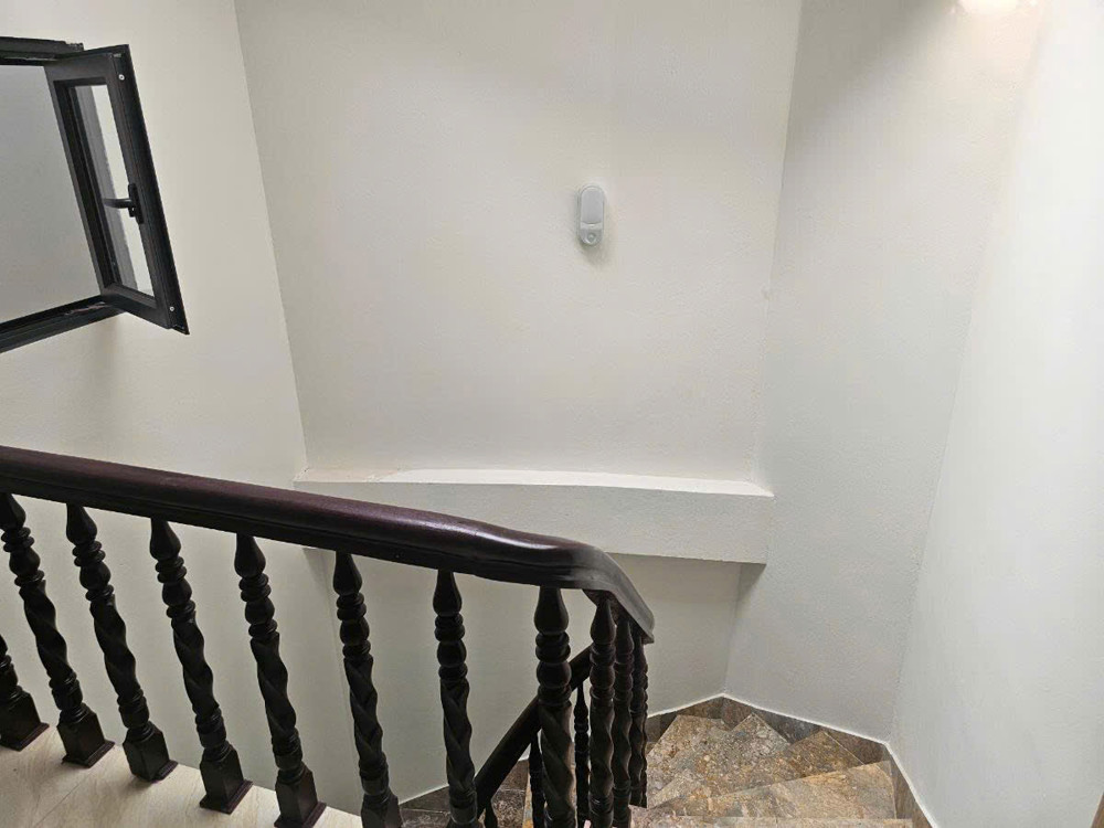 BÁN CĂN VỊ TRÍ SIÊU ĐẸP - TRUNG TÂM ĐỐNG ĐA - 4 TẦNG SẠCH SẼ - GIAO THÔNG THUẬN TIỆN - GIÁ HƠN 9 TỶ