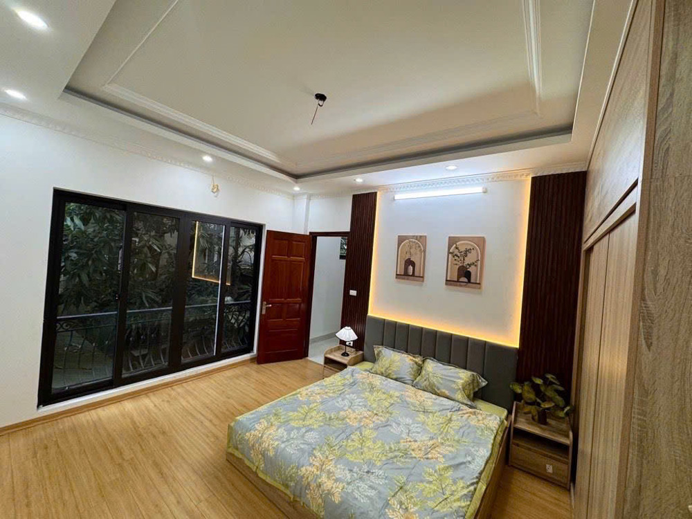 BÁN NHÀ LÂM DU LONG BIÊN,OTO ĐỖ CỔNG,VIEW HỒ ,MỚII TINH,38M NHỈNH 9 TỶ