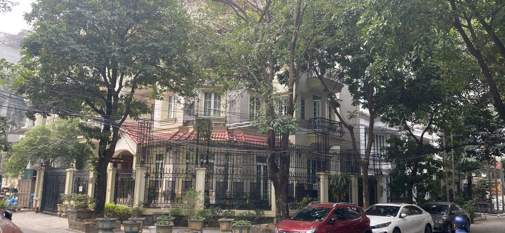 BÁN NHÀ BIỆT THỰ KHU 18 D5 TRẦN THÁI TÔNG- CẦU GIẤY- HÀ NỘI