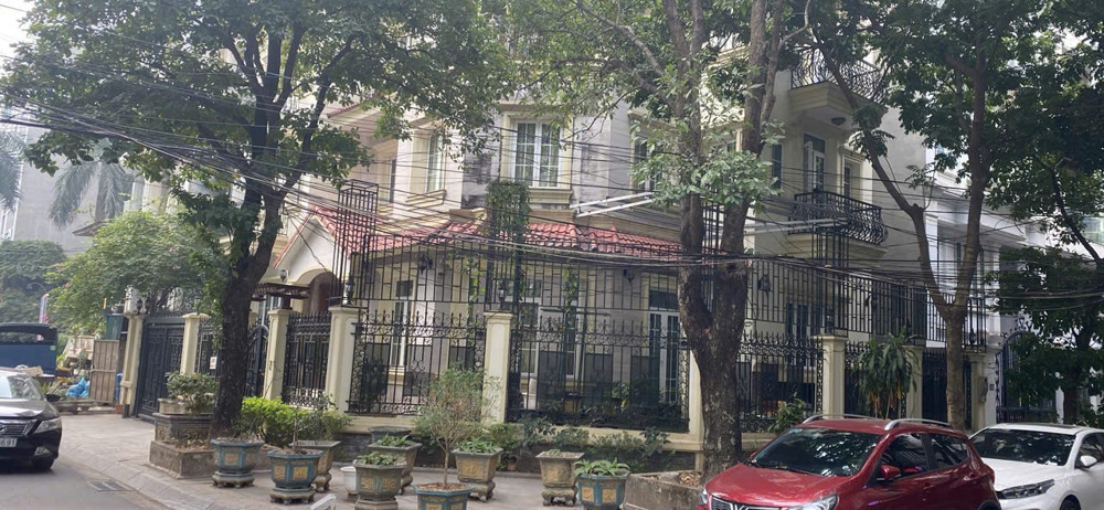 BÁN NHÀ BIỆT THỰ KHU 18 D5 TRẦN THÁI TÔNG- CẦU GIẤY- HÀ NỘI