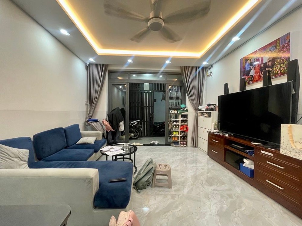 NHÀ MỚI Ở NGAY - NGAY PHƯỜNG 10 GÒ VẤP -65m2 - CHỈ HƠN 5TỶ