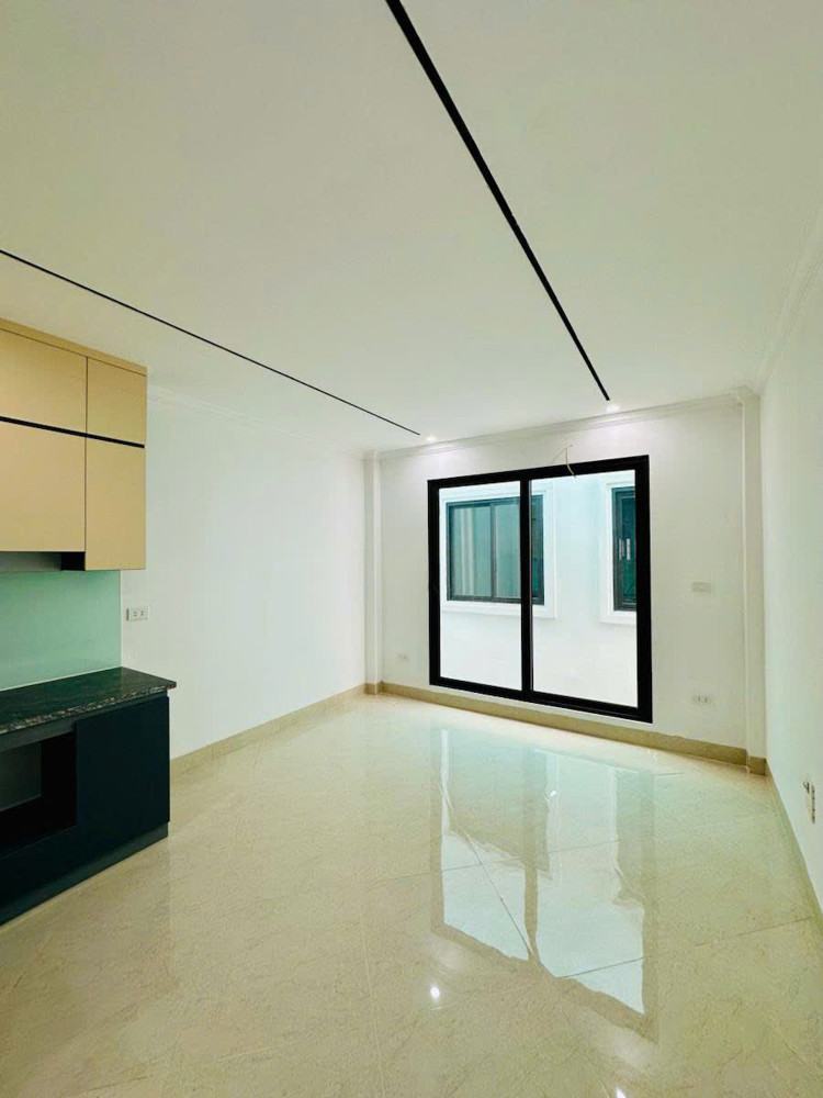 Bán nhà Thạch Bàn 60m 7 tầng thang máy ô tô giá 9 tỷ