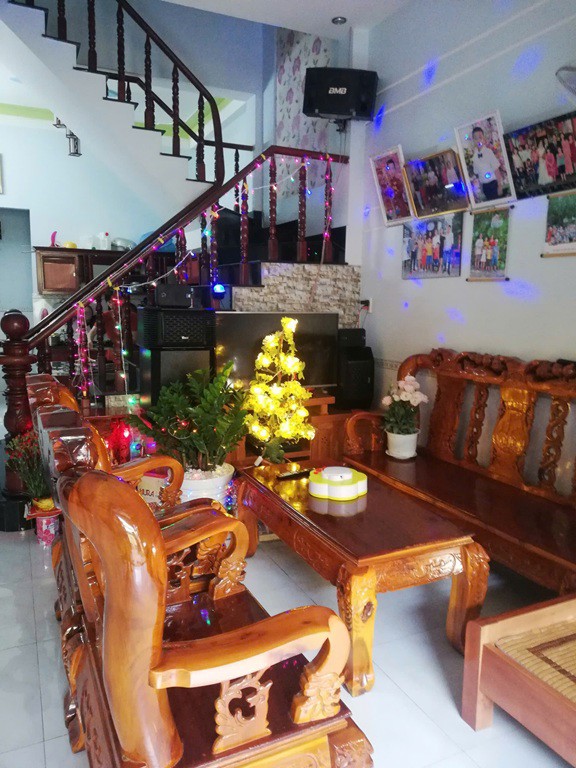 NHÀ CHÍNH CHỦ- GIÁ TỐT chính chủ cần bán nhanh Ngô Thì Nhậm, KP Nhị Đồng 2,  Dĩ An, BD