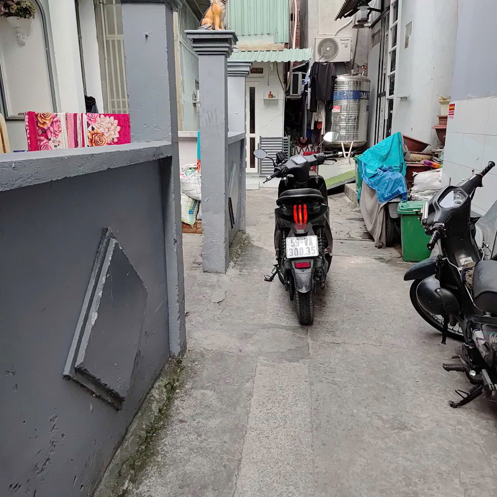 Nhà 5,2m x19m hẻm 119B Nguyễn Thị Tần P2