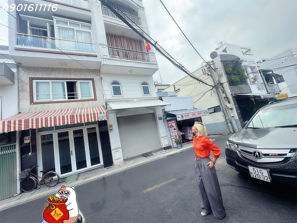 HIẾM BÁN MẶT TIỀN XE HƠI NGỦ TRONG NHÀ ĐƯỜNG BẾN VÂN ĐỒN QUẬN 4 - CHÍNH CHỦ: 0901611116