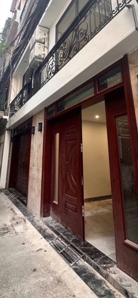 BÁN NHÀ HOÀNG HOA THÁM , GẦN HỒ TÂY , GẦN HỒ TRÚC BẠCH