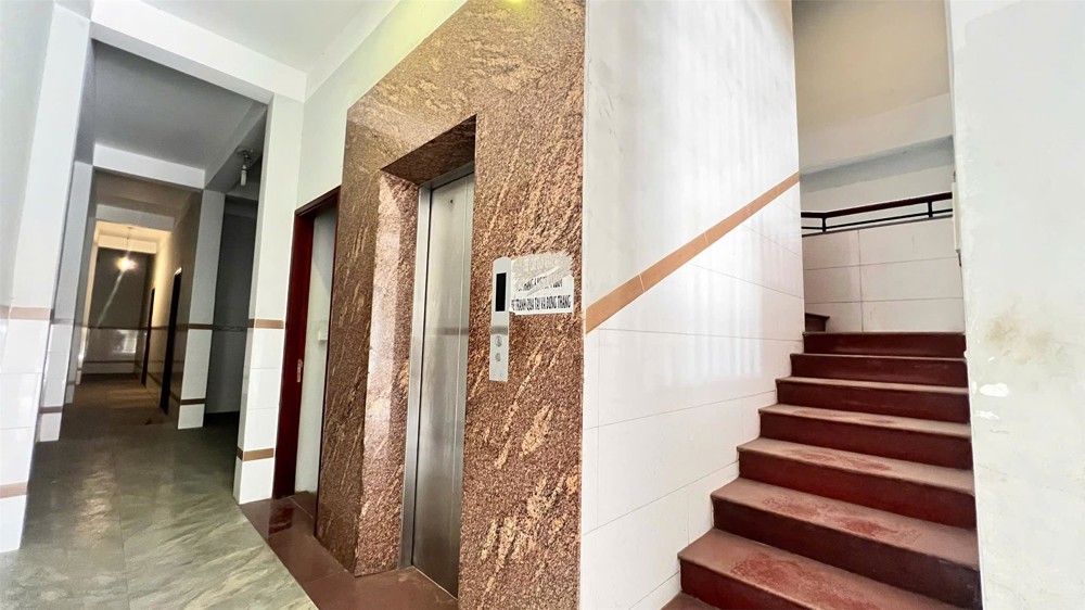 NP960 bán nhà đang kinh doanh khách sạn, với 20p riêng thích hợp đầu tư cho thuê