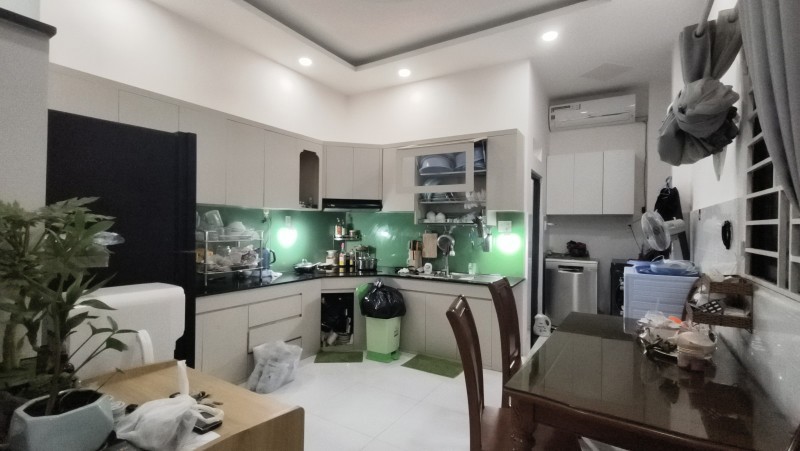 Bán nhà đường 109, Phước Long B, Q.9, Hồ Chí Minh, 4 tầng, 4PN, 3WC, diện tích 60m2, giá 6,69 tỷ,