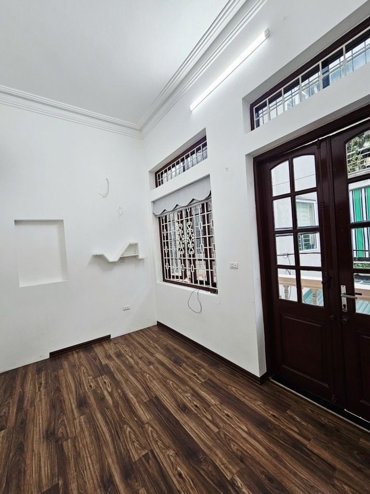 bán nhà thụy khuê 50m x4 tầng 11,8 tỷ lô góc,cách ô tô 30m,60m ra phố,ngõ thông  ba gác