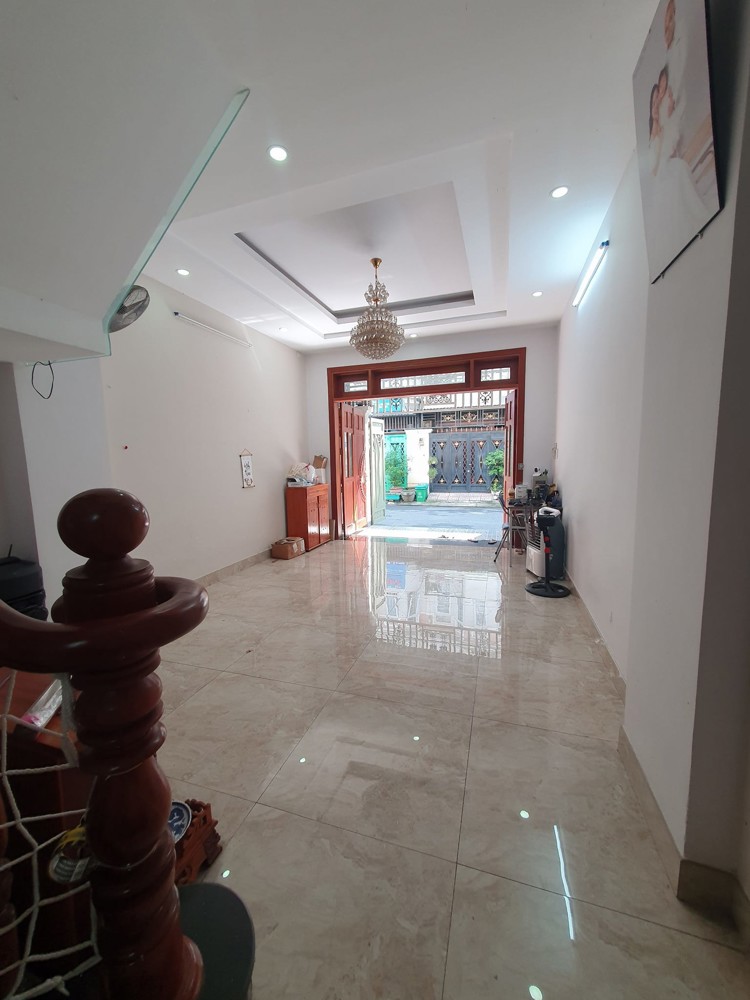 Bán nhà Hẻm Ô Tô Tránh Đường Quốc Lộ 13 Xây 4 Tầng Đúc BTCT Ngay Khu Hồng Long Chỉ 7,5 Tỷ