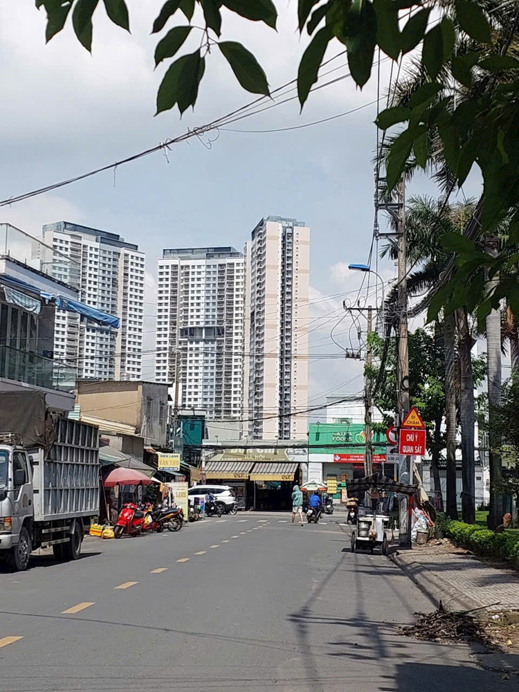 Mặt tiền Nguyễn Tư Nghiêm,Bình Trưng Tây,Diện tích 150m (7 x 22),Đường 20m