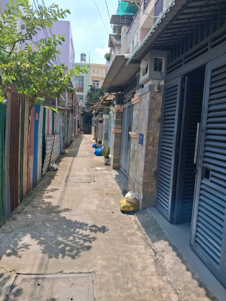 BÁN GẤP NHÀ QUAANH 7 HUỲNH TẤN PHÁT, HẺM 1135 CHỈ 5,5 TỶ