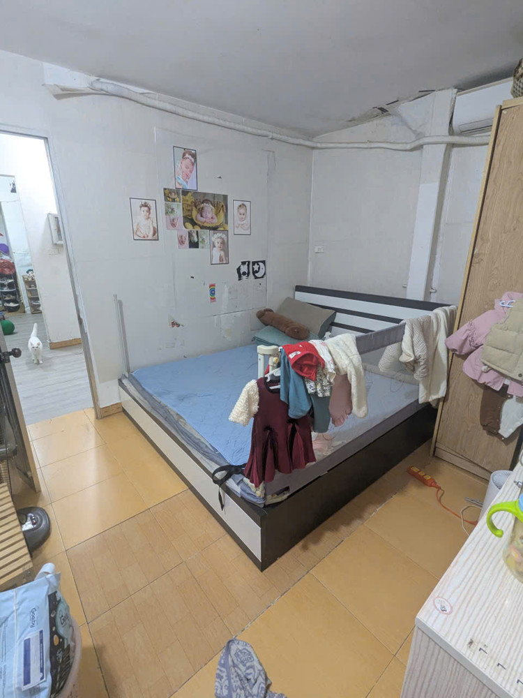 Bán tập thể  Lương Thế Vinh SĐCC 50m2, 2 ngủ, 3.3 tỷ