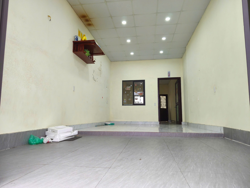 Bán Đất Tặng Nhà Cấp 4 Tại Phố Lê Lợi – Ngô Quyền, Hải Phòng – Ngõ Ô Tô Tránh – Vị Trí Trung Tâm