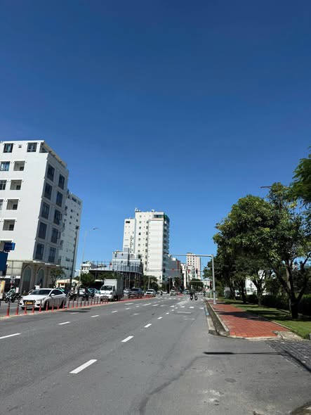 BÁN LÔ ĐẤT 2MT VÕ NGUYÊN GIÁP, ĐỐI DIỆN RESORT FURAMA, GIÁ ĐẦU TƯ