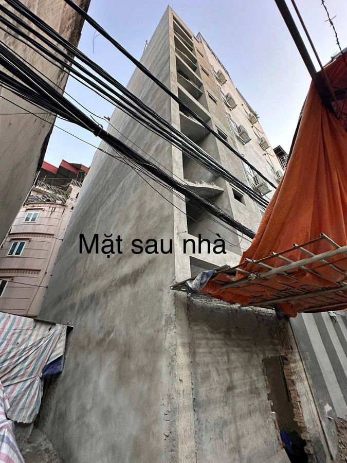 BÁN NHÀ MỚI Ô TÔ ĐỖ CỬA FULL NỘI THẤT Đường Láng 46m2 X 7 Tầng 19.5 Tỷ Đống Đa