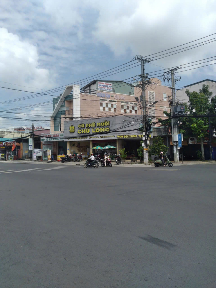 CHÍNH CHỦ CHO THUÊ NHÀ MẶT TIỀN QUỐC LỘ 62 – NGAY NGÃ TƯ CHỢ PHƯỜNG 2