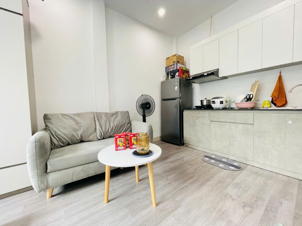 Cho Thuê Ccmn đẹp thoáng 60 Nhân Hòa, Nhân Hòa