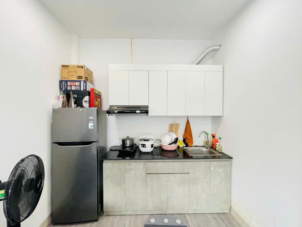 Cho Thuê Ccmn đẹp thoáng 60 Nhân Hòa, Nhân Hòa