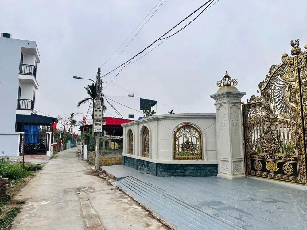 LÔ GÓC 2 MẶT TIỀN MINH ĐỨC – NGÕ 5M + 3M – GIÁ 1.X X TỶ – HÀNG HIẾM  ZALO 0567 222 555