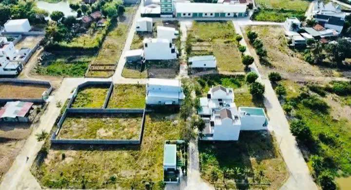 BÁN ĐẤT TẶNG NHÀ C4 KHU MINI PHÚ BÌNH - VĨNH THẠNH, TÂY NHA TRANG. GIÁ 2.05 TỶ!