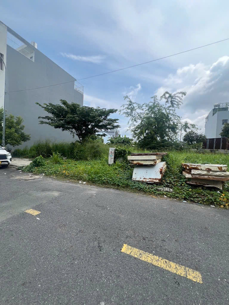 BÁN LÔ ĐẤT THỔ CƯ – HẺM 1 XẸC NGẮN ĐƯỜNG CHÍNH HÀ HUY GIÁP, Ô TÔ TẬN ĐÁT,  QUẬN 12 Diện tích: 4m x