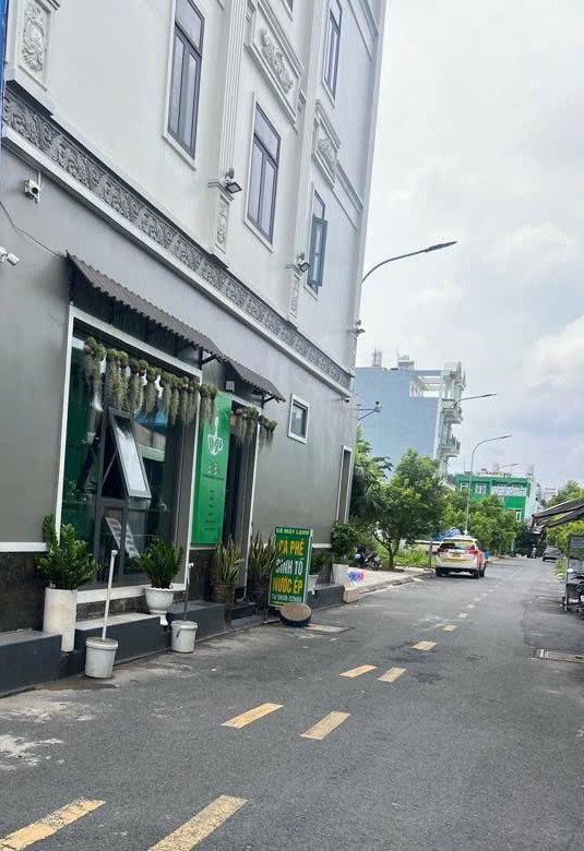 BÁN LÔ ĐẤT THỔ CƯ – HẺM 1 XẸC NGẮN ĐƯỜNG CHÍNH HÀ HUY GIÁP, Ô TÔ TẬN ĐÁT,  QUẬN 12 Diện tích: 4m x