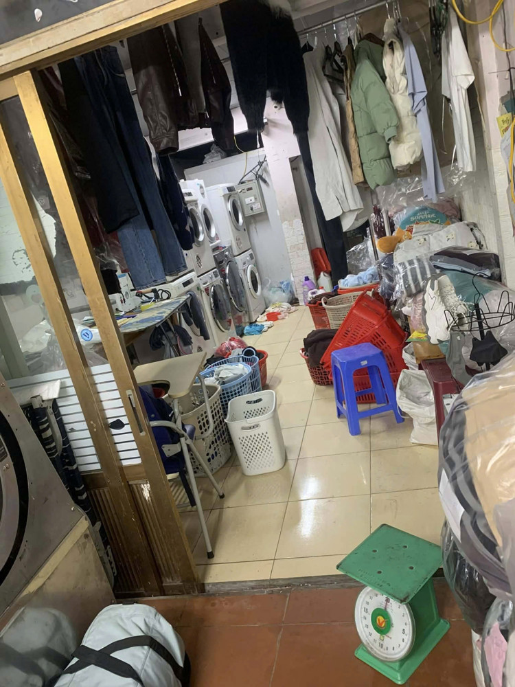 SANG NHƯỢNG CỬA HÀNG GIẶT LÀ – PHỐ THÁI THỊNH, ĐỐNG ĐA, HÀ NỘI