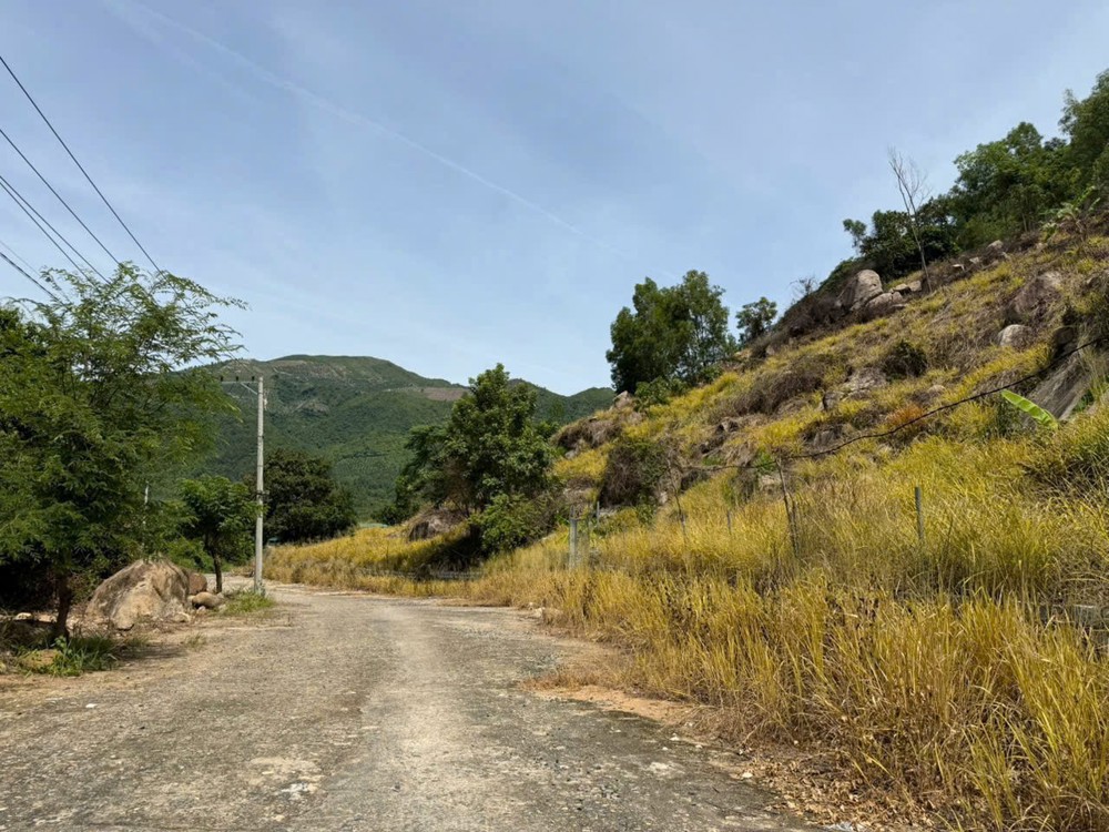 BÁN NHANH Lô ĐẤT CHÍNH CHỦ - MẶT TIỀN tại khánh thành Nam, Suối Cát, Cam Lâm, Khánh Hòa