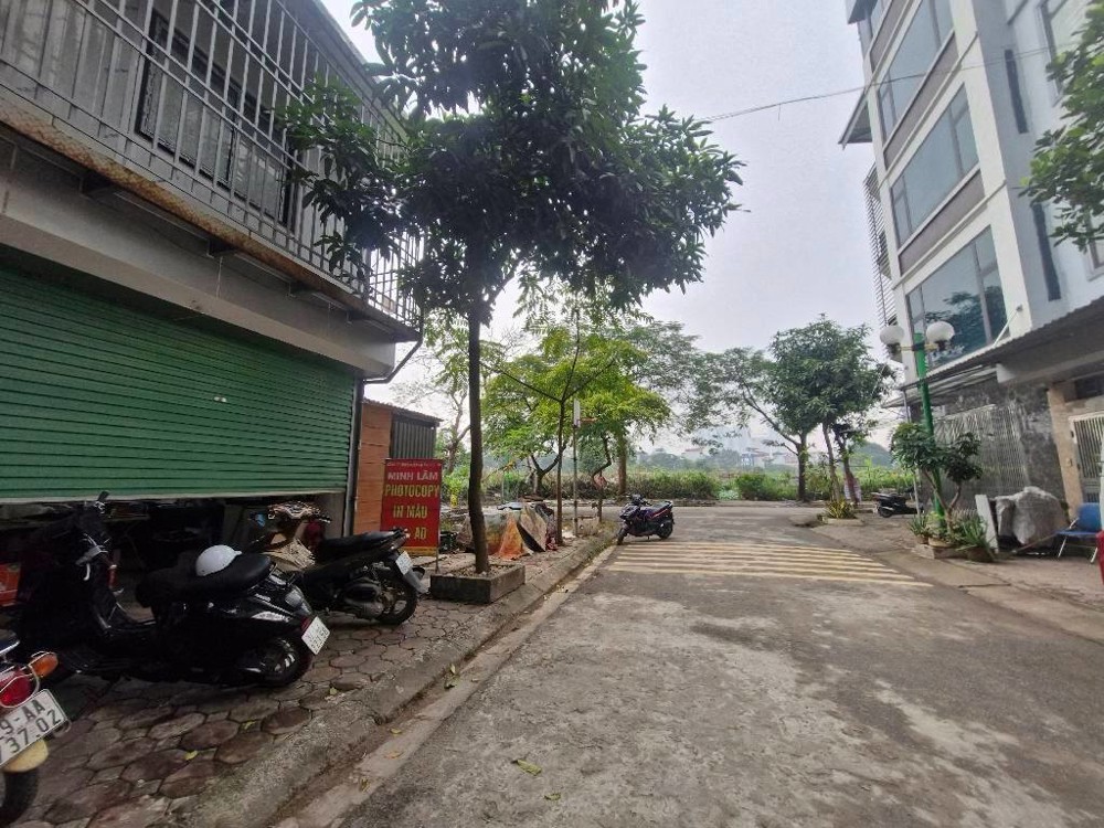 Bán đất phân lô mặt phố KĐT Tây Nam Linh Đàm, HN, DT 60m2, Mt 5 m, giá bán 18.5 tỷ 🔥Mô tả: ☀️ Đất p