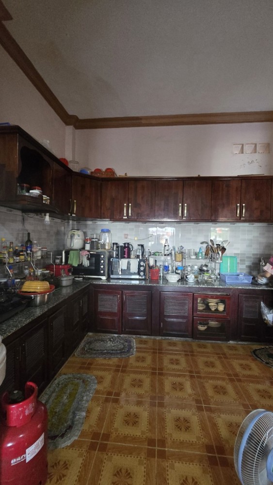 Bán Nhà Trong Ngõ Man Thiện, Tăng Nhơn Phú A, Q.9, Hồ Chí Minh - Diện Tích 200M2, 2 Tầng, Sổ Hồng,