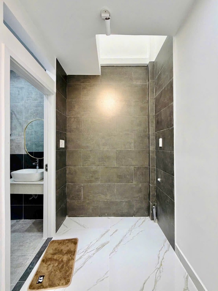 BÁN GẤP NHÀ THỐNG NHẤT, P16 GÒ VẤP, 2 TẦNG 3,8 x 11M, HẺM 3M 4 TỶ HƠN TL