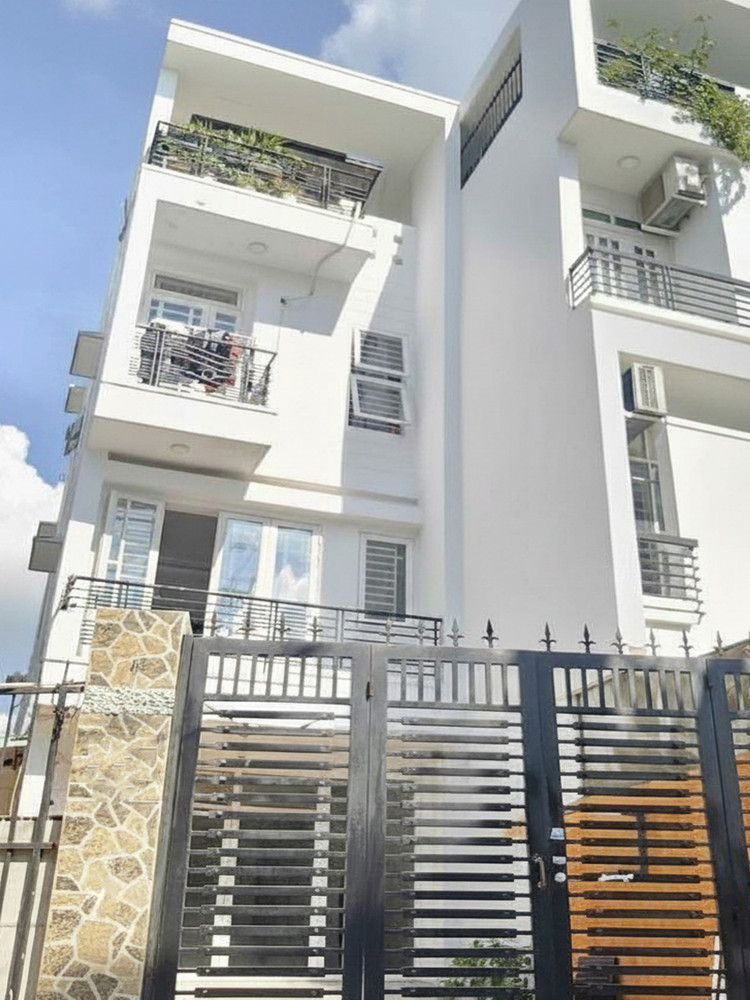 T1729 🔥🔥 Giảm 150tr! Nhà lô góc Quang Trung Gò Vấp, SHR, HXH, 4 tầng, 5.7x18m, 9.x tỷ