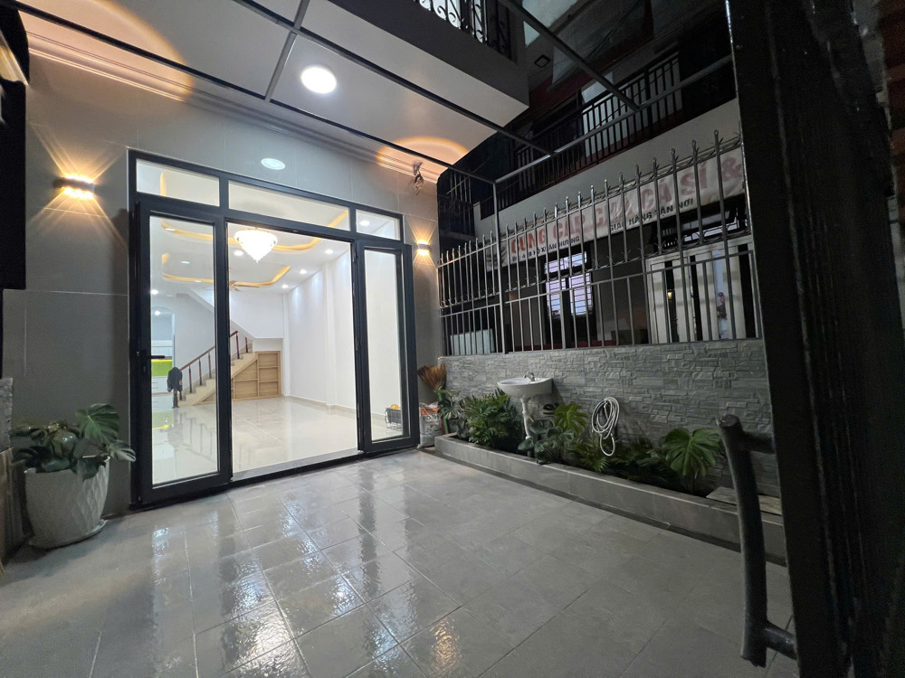 Nhà 5PN Trung Tâm Nha Trang – Đường Hồ Xuân Hương