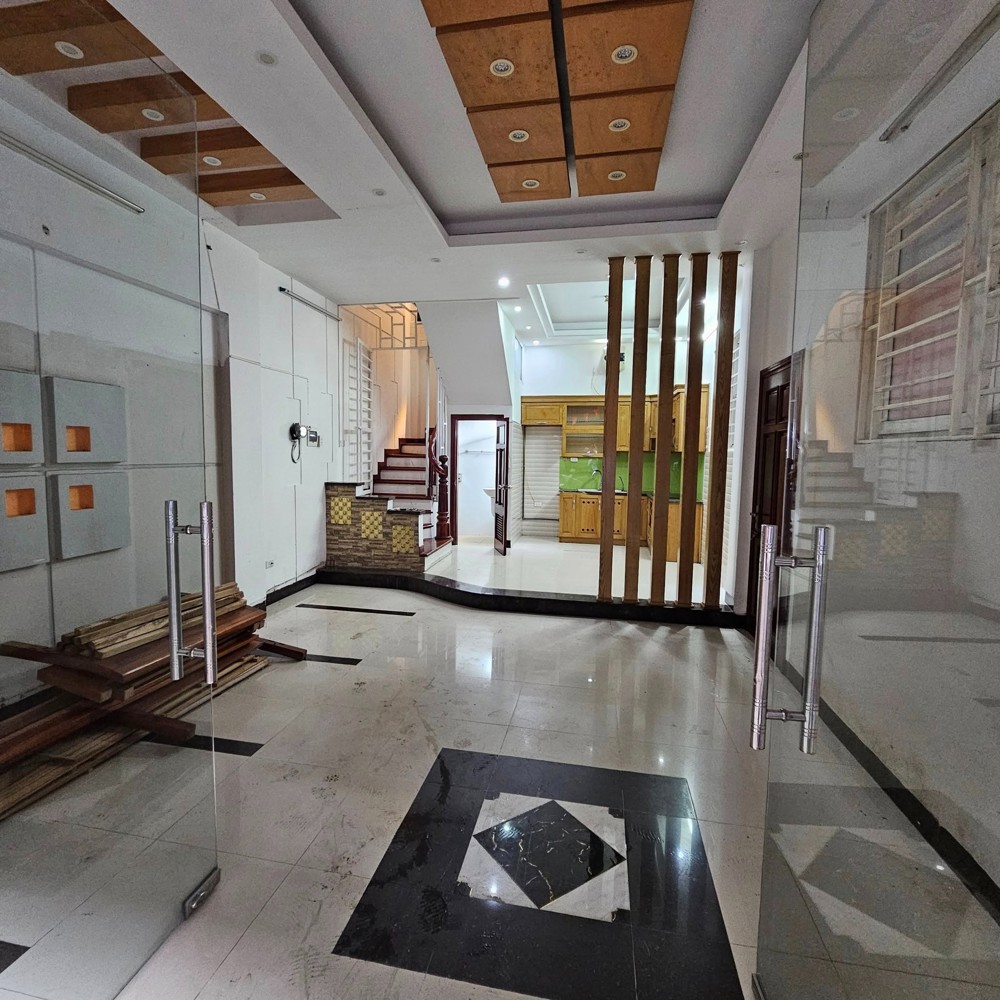 PHÂN LÔ HOÀNG HOA THÁM 52M 5T LÔ GÓC 2 THOÁNG – NGÕ THÔNG RỘNG- KINH DOANH GIÁ  14,3 
TỶ