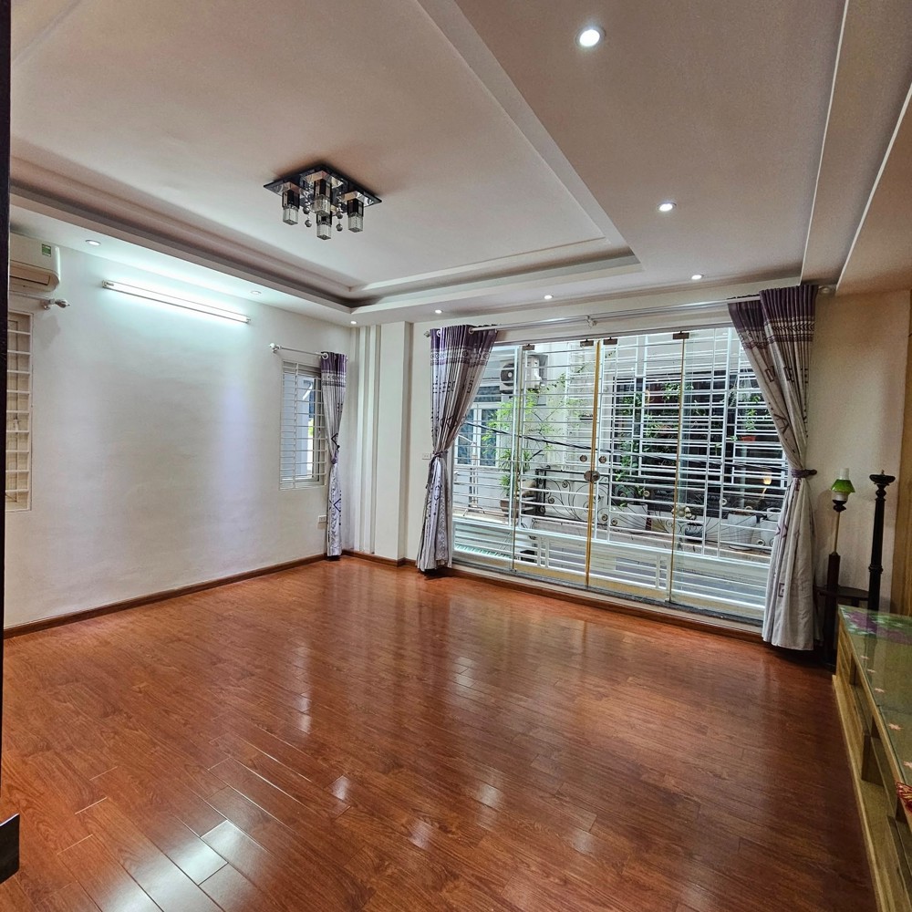 PHÂN LÔ HOÀNG HOA THÁM 52M 5T LÔ GÓC 2 THOÁNG – NGÕ THÔNG RỘNG- KINH DOANH GIÁ  14,3 
TỶ