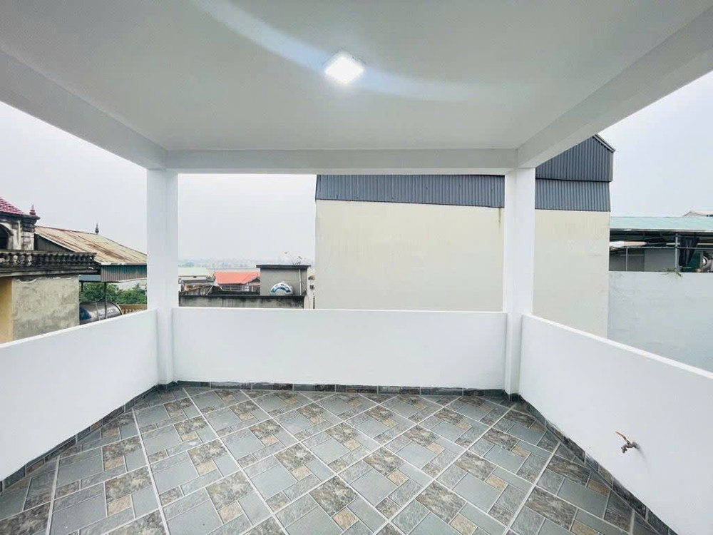 HIẾM HÓT!!- NHÀ ĐẠI ÁNG GẦN HỒ ĐIỀU HOÀ - GẦN NHIỀU TIỆN ÍCH - Ở SƯỚNG