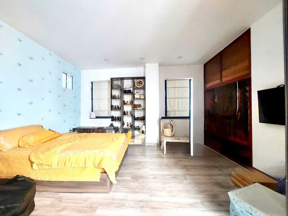 Bán căn hộ dịch vụ 24 phòng – thang máy – hầm – gần Nguyễn Văn Trỗi – Phú Nhuận