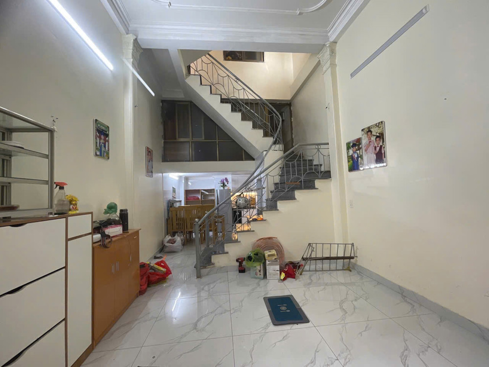 Bán Nhà Trần Nguyên Hãn – Gần Chợ Đôn – Nhà Độc Lập 3,5 Tầng – Giá Chỉ 2 Tỷ 050 Triệu – Sổ Đỏ Chính