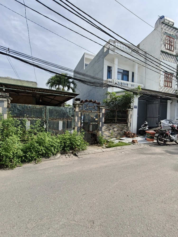 Bán đất mặt tiền 11.8x22m giá 12,5 tỷ Đường 10m Hương Lộ 80B