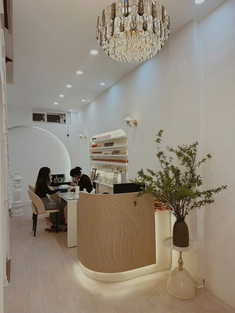 SANG NHƯỢNG TIỆM NAIL – VÀO LÀM NGAY – KHU NGUYỄN TRI PHƯƠNG, BA ĐÌNH, HÀ NỘI