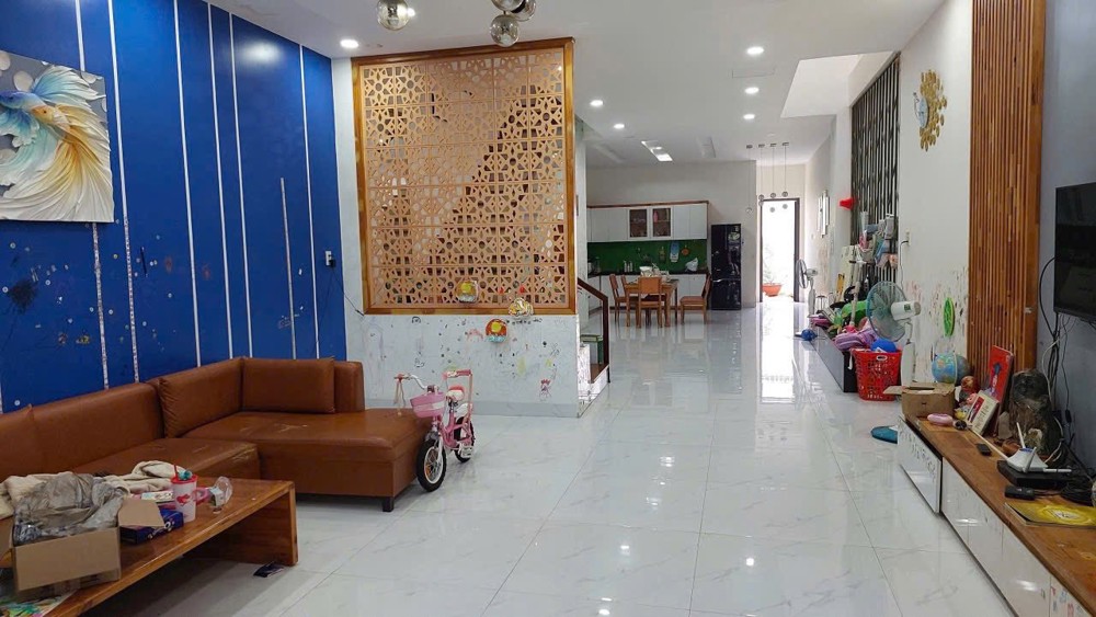 BÁN NHÀ 2 TẦNG + TUM – PHƯỚC LONG, NHA TRANG