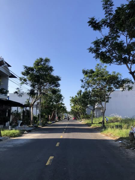 SỐC THẬT SỰ _ chỉ 49tr/m2 đất biển Tân Trà. đường 7.5. LÊ NHƯ HỔ rẻ nhất thị trường