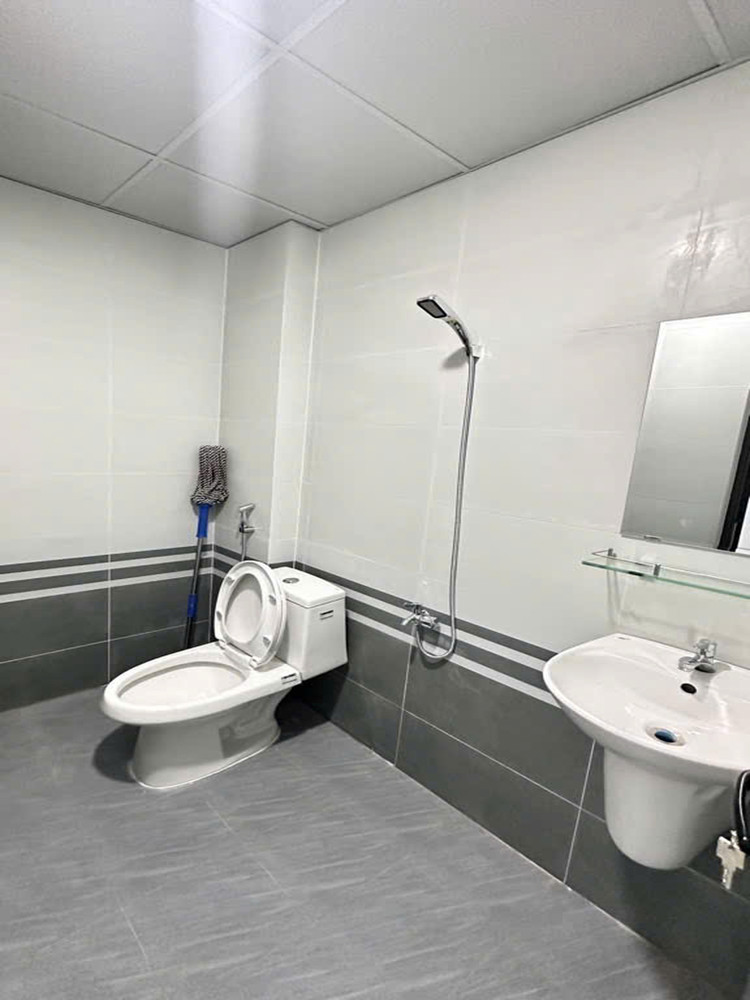 O1738 💖 Nhà 3 tầng Ấp Đông 1-2 Hóc Môn, Vuông, 4x5m, 9xx tr