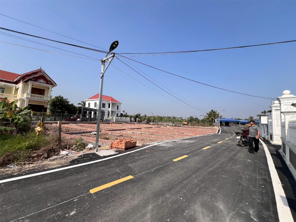 LÔ F0 NGÕ 100 TƯ THUỶ (402) HOÀ NGHĨA – ĐƯỜNG NHỰA 5–6M – TUYẾN 2 402 – GIÁ TỐT 1.4X TỶ  ZALO 0567