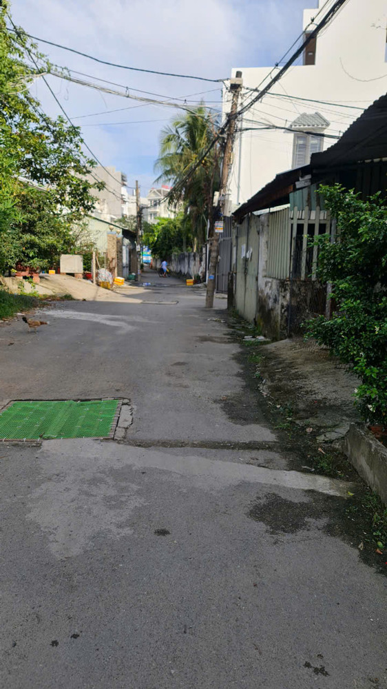 Bán nhà Hà Huy Giáp Quận 12, hẻm xe hơi 6m, sổ hồng riêng