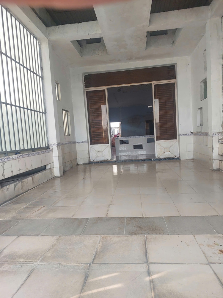 Bán nhà mặt tiền đường Dương Thị Mười phường Tân Thới Hiệp Quận 12, kinh doanh tốt, dòng tiền cao