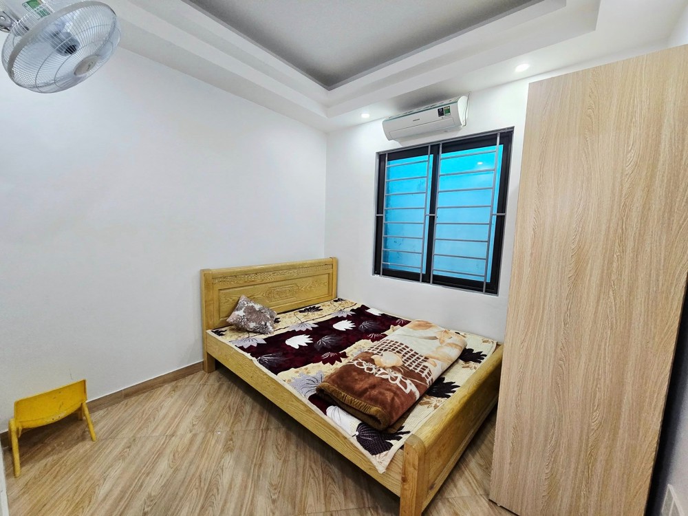 MẶT NGÕ THÔNG KINH DOANH -PHỐ LẠC LONG QUÂN – 35M 5T NHÀ MỚI NHỈNH 9 TỶ