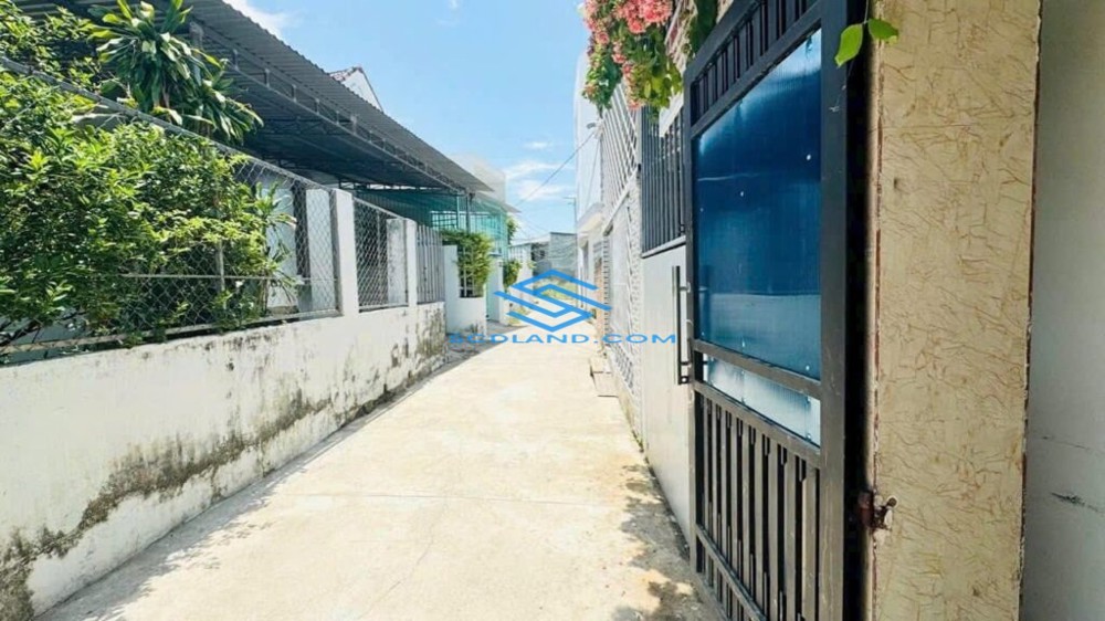 BÁN NHÀ CẤP 4  2 PHÒNG NGỦ HẺM 505 LƯƠNG ĐỊNH CỦA NHA TRANG GIÁ TỐT 1 TỶ 8