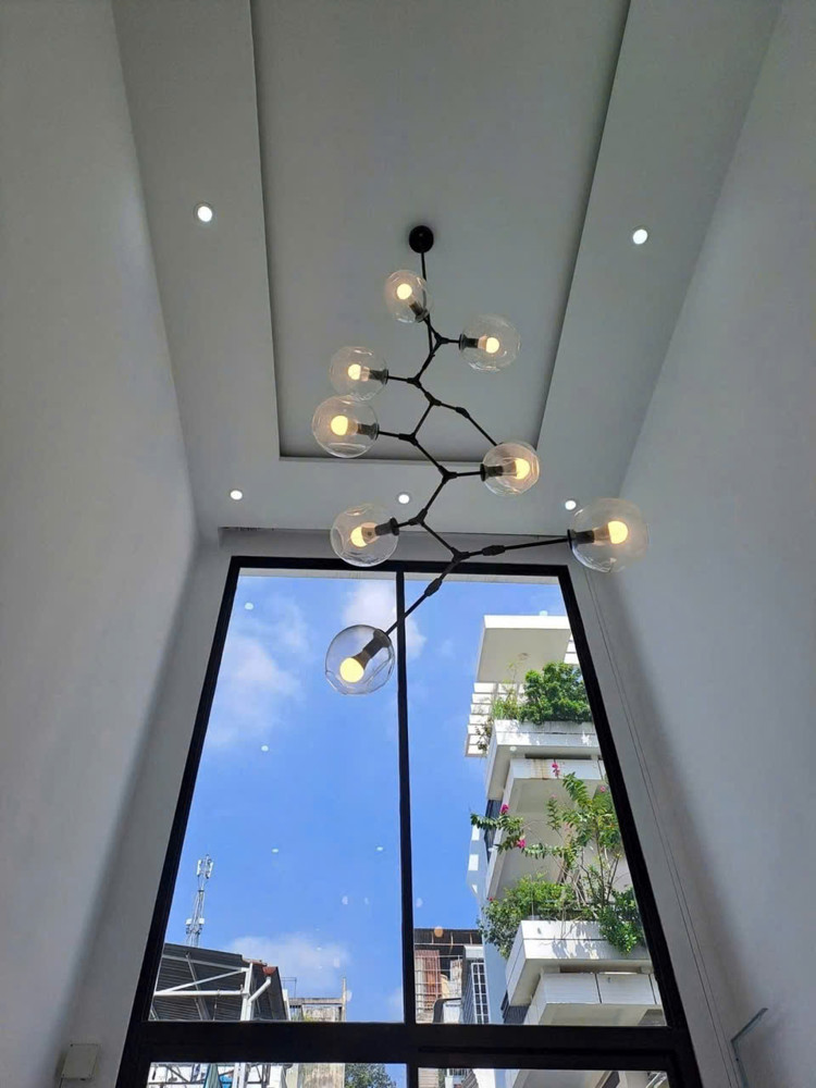 NHÀ 5 TẦNG BTCT ĐƯỜNG TRẦN HƯNG ĐẠO - QUẬN 1 - DT 56M2 - HẺM XE TẢI - ĐANG CHO THUÊ 22TR/THÁNG 